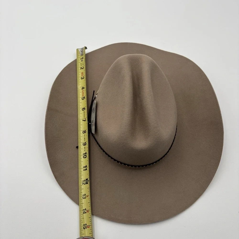 Lack of Color 100% Australian Wool Western Cowboy Hat Tan Star Studs Size M